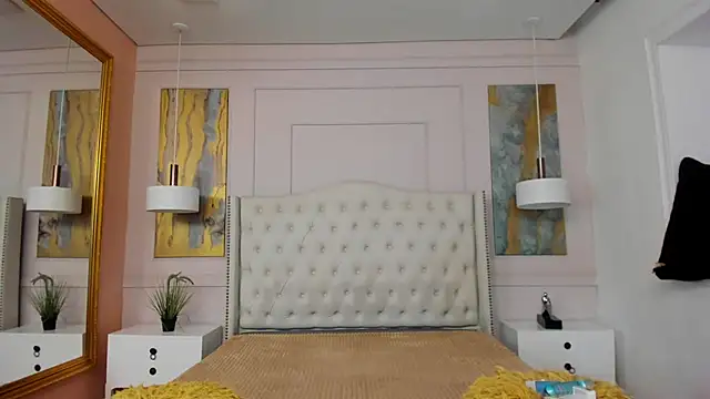 RosaliaMontero online show from March 12, 8:26 pm