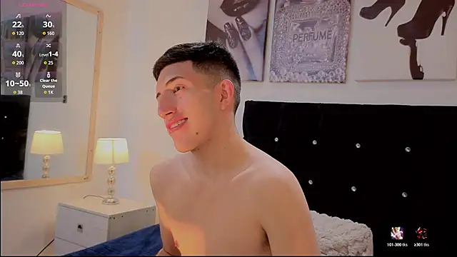 Un Sluttyy online show from March 20, 11:15 am