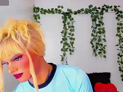 Snapshot of Sofia-hot_ chatting on November 13, 3:55 pm Sofia-hot online show from November 13, 3:55 pm