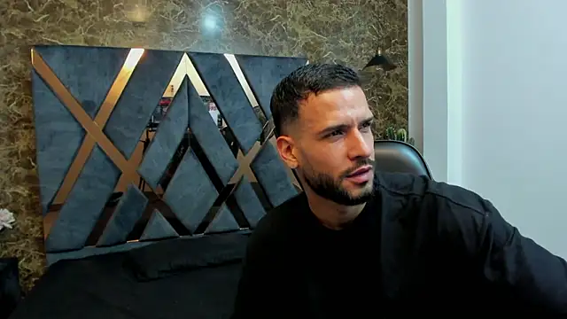 Jacob Benelli online show from February 12, 11:22 pm