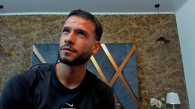 Jacob Benelli online show from March 21, 11:19 pm