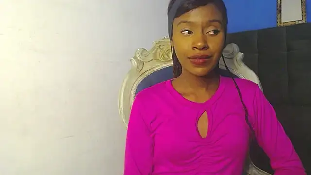 Aliis Love online show from November 28, 12:57 am