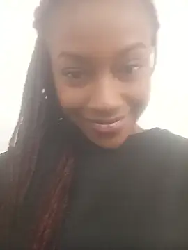 Snapshot of Aliis_Love chatting on January 16, 3:27 pm Aliis Love online show from January 16, 3:27 pm