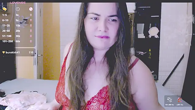  bade tasci  online show from December 1, 7:30 pm