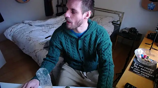 skatejocke online show from December 1, 10:09 am