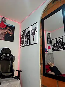 MIKE KILIANjs online show from January 18, 10:52 am