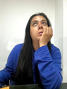 Snapshot of LorieFerrer chatting on September 17, 5:36 pm LorieFerrer online show from September 17, 5:36 pm