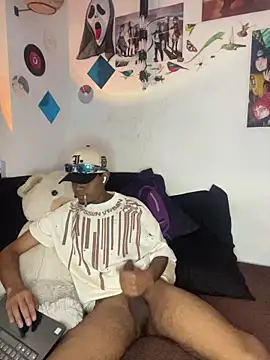 Kaizen-Black online show from November 11, 8:09 pm