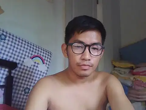 Snapshot of denzkylexx chatting on July 9, 5:33 am denzkylexx online show from July 9, 5:33 am