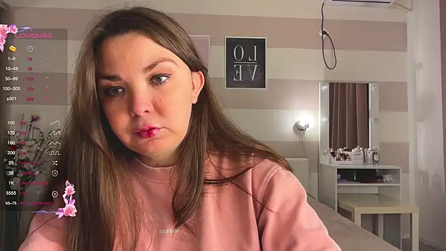 liliaMaivis online show from November 14, 6:17 pm