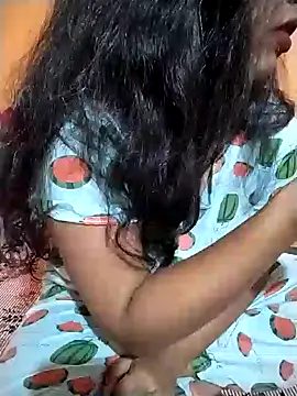 Sexy Divya   online show from March 26, 12:22 pm