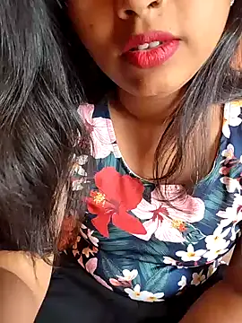 Sexy Divya   online show from April 2, 6:00 am