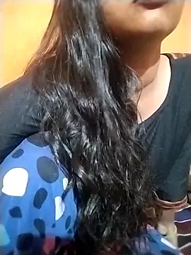 Snapshot of Sexy_Divya__ chatting on April 18, 12:03 am Sexy Divya online show from April 18, 12:03 am