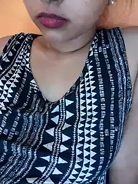 Snapshot of Sexy_Divya__ chatting on June 29, 10:15 am Sexy Divya online show from June 29, 10:15 am