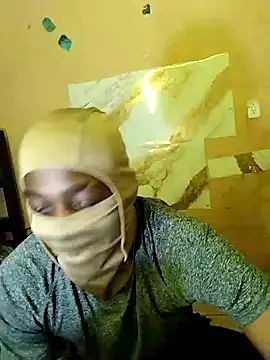 Snapshot of Babz_22 chatting on November 7, 1:55 pm Babz 22 online show from November 7, 1:55 pm