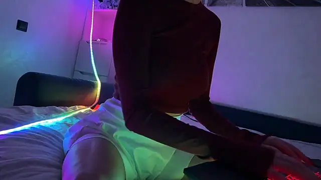 MollyLoveX online show from March 21, 6:22 pm