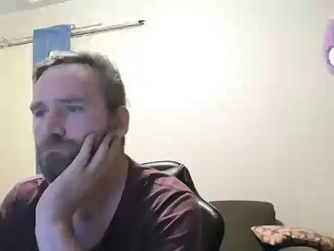 Snapshot of samjw24 chatting on November 7, 1:55 pm samjw24 online show from November 7, 1:55 pm