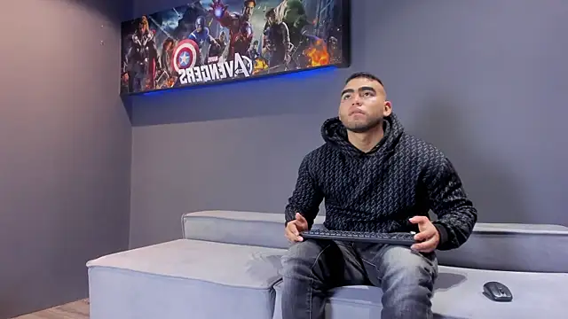 Snapshot of geremy_giroud chatting on November 15, 2:46 pm geremy giroud online show from November 15, 2:46 pm