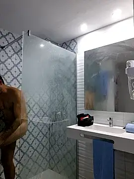 thenakedtraveler online show from January 10, 6:09 pm