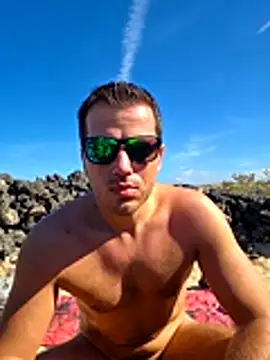 thenakedtraveler online show from January 12, 11:59 am