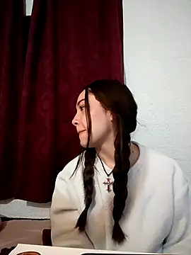  Pariiss online show from February 1, 12:42 am