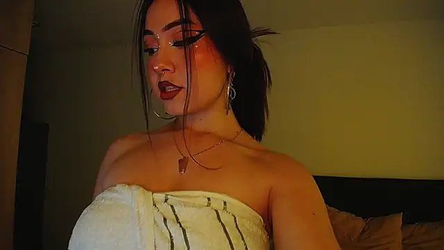  Pariiss online show from March 6, 9:33 pm