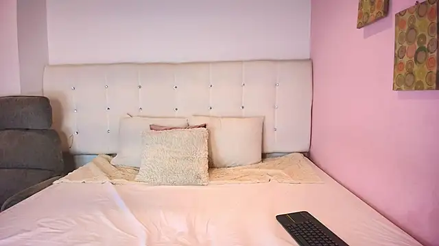 meredith jones online show from June 10, 3:07 am
