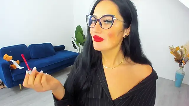 AnyaEvy online show from April 2, 4:32 am