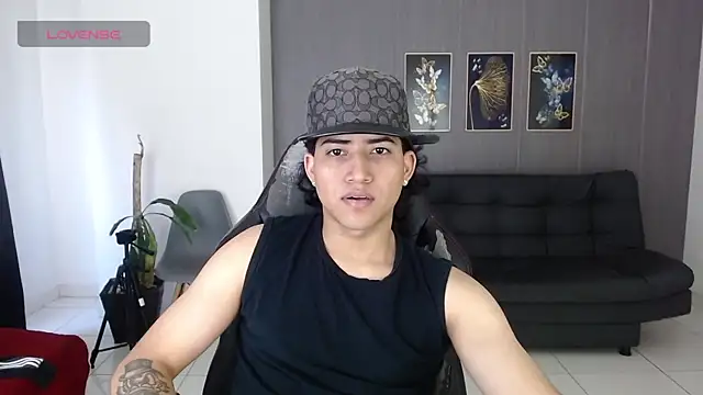 jeipyhot 21  online show from November 7, 8:53 pm