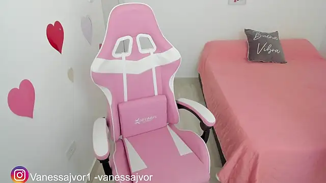 meghan rios online show from February 9, 7:51 pm