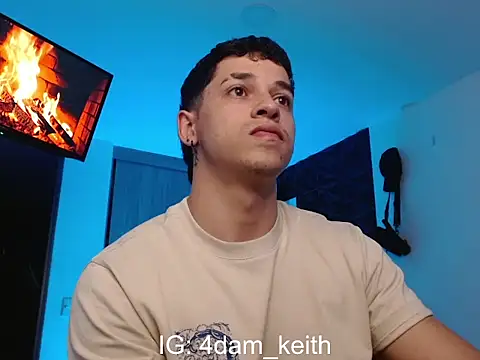 Snapshot of adam_keith chatting on December 14, 1:22 am adam keith online show from December 14, 1:22 am