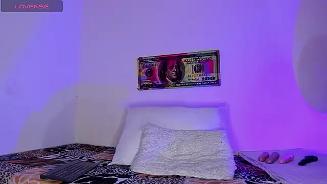 annahotdoll online show from April 18, 5:22 am