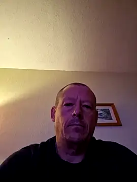 Snapshot of Tyson120 chatting on November 15, 12:19 am Tyson120 online show from November 15, 12:19 am