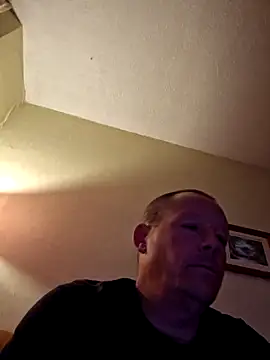 Snapshot of Tyson120 chatting on November 22, 1:37 am Tyson120 online show from November 22, 1:37 am