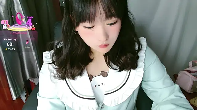 sallybing online show from April 12, 4:45 pm