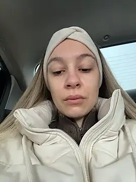 SashaCatt online show from January 10, 8:05 am