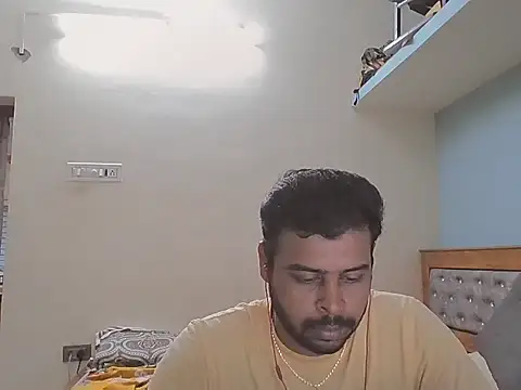 Snapshot of lust-wnaderer chatting on July 20, 6:49 am lust-wnaderer online show from July 20, 6:49 am