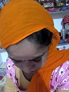 Hot suini online show from February 7, 12:09 pm