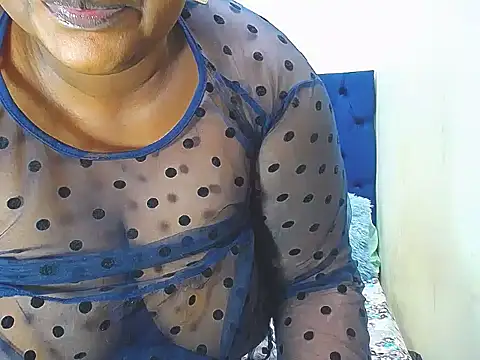 BMWWWXXX online show from December 17, 10:21 am