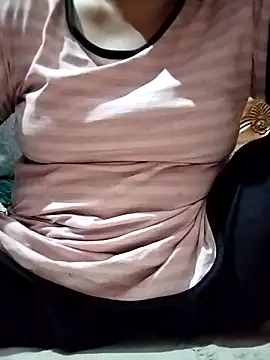 Snapshot of Keya-009 chatting on February 25, 8:51 pm Keya-009 online show from February 25, 8:51 pm