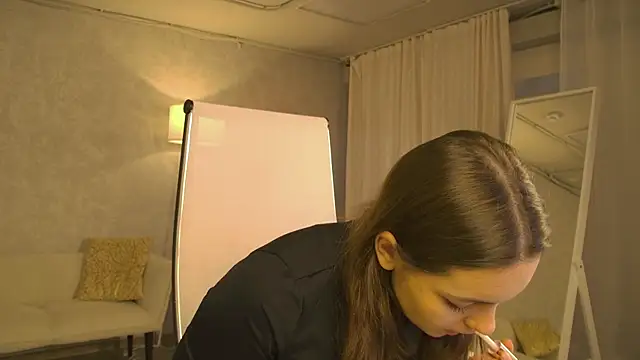 FrancescaCavaliere online show from December 16, 8:41 am