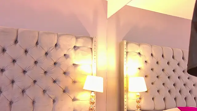 EllaEvanz online show from February 5, 8:57 pm