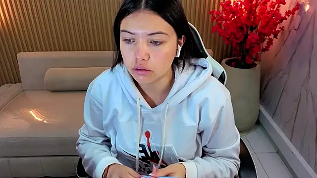 venus velvet tp online show from April 14, 12:55 pm