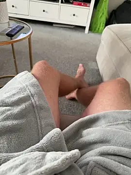 cumtoomuch25 online show from November 15, 9:50 am