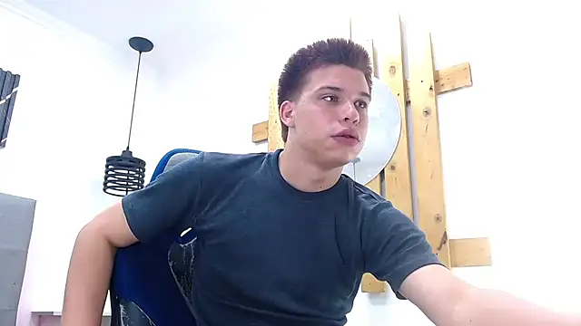 Liam York  online show from January 11, 4:45 pm