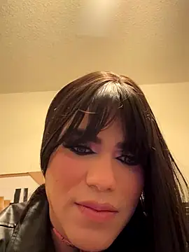 Snapshot of rikiisaac5 chatting on November 10, 1:48 am rikiisaac5 online show from November 10, 1:48 am