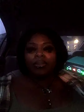 Dusaa  online show from December 13, 9:42 pm