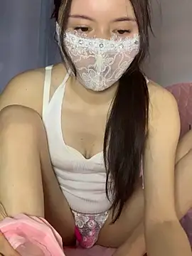 Snapshot of hoho-is chatting on February 10, 4:22 pm hoho-is online show from February 10, 4:22 pm