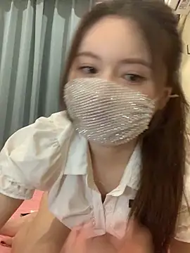 Snapshot of hoho-is chatting on May 27, 11:18 am hoho-is online show from May 27, 11:18 am