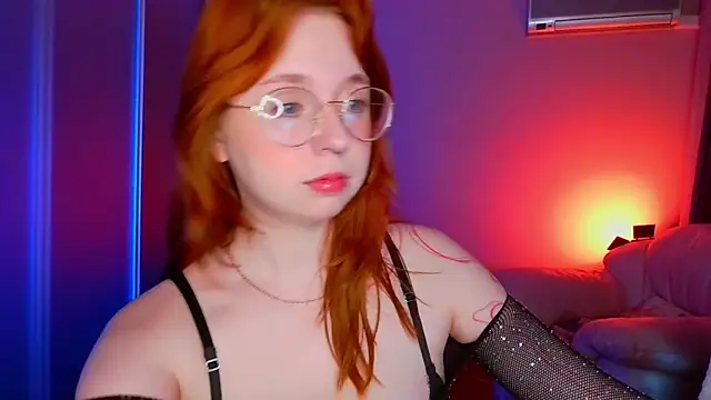 Snapshot of Erica_Nelson chatting on June 12, 1:48 am Erica Nelson online show from June 12, 1:48 am